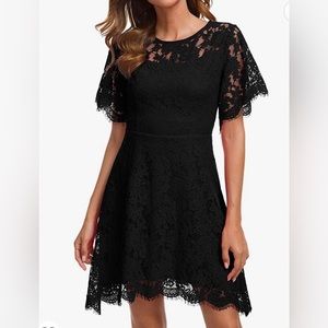 Women's Elegant Round Neck Short Sleeves Floral Lace Cocktail Party Dres